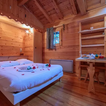 Chalet Les Praz-de-chamonix Chalet Sleeps 4